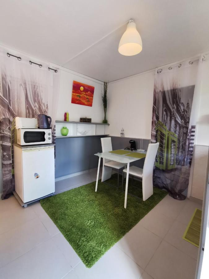 Petite Maisonnette De Plein Pied Le Taillan-Médoc Exterior photo